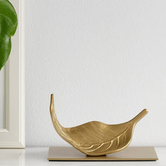 Markniva leaf brass