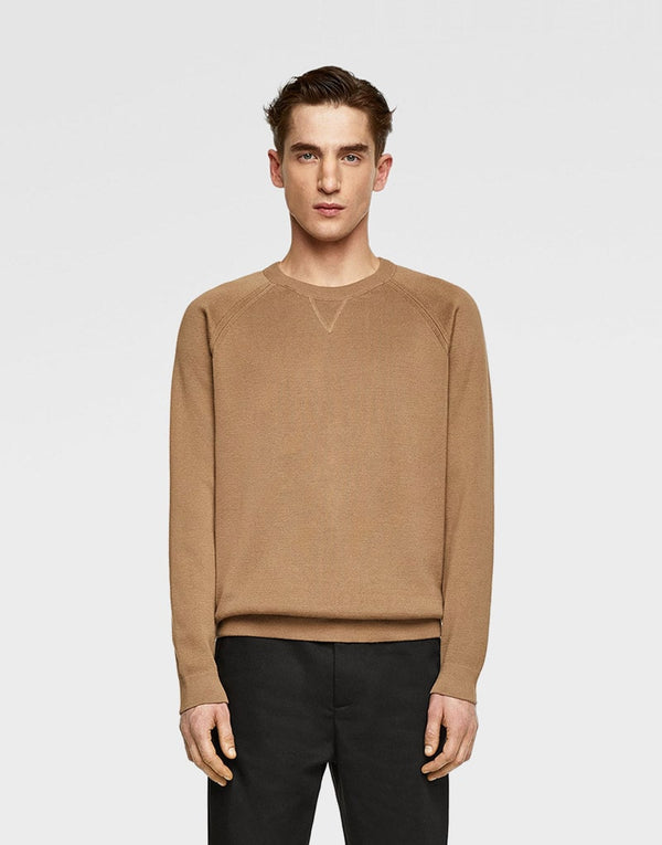 Sleeve sweater