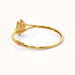 Sansa oval bangle
