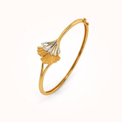 Sansa oval bangle