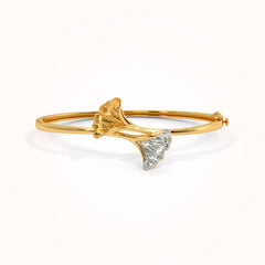 Tango oval bangle