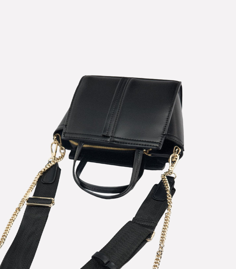 Crossbody style bag