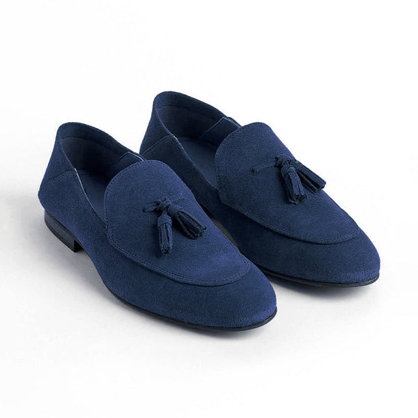 Tasselled leather loafers