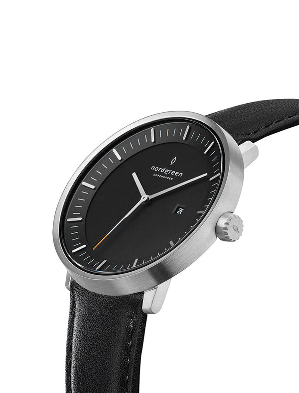Blackmate watch